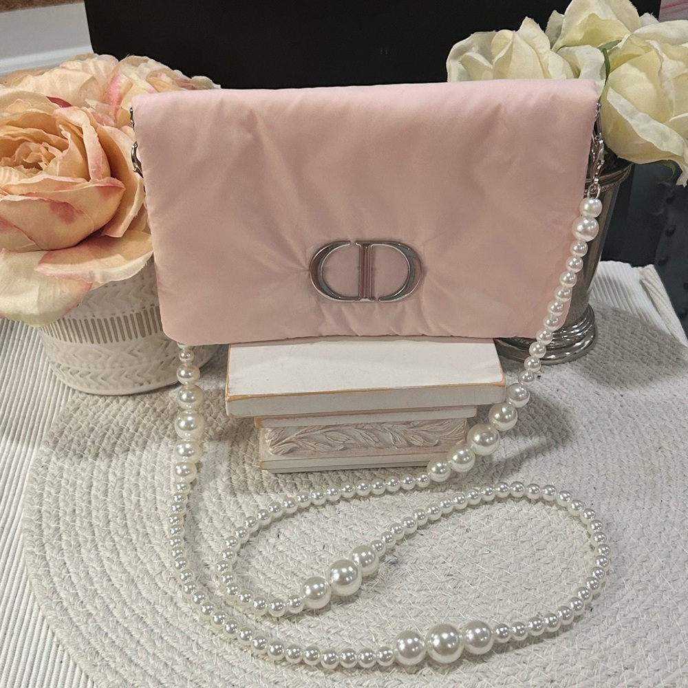 (Last one!!)Christian Dior Pink Clutch Bag with Faux Pearl Chain - NIB - Picture 6 of 13